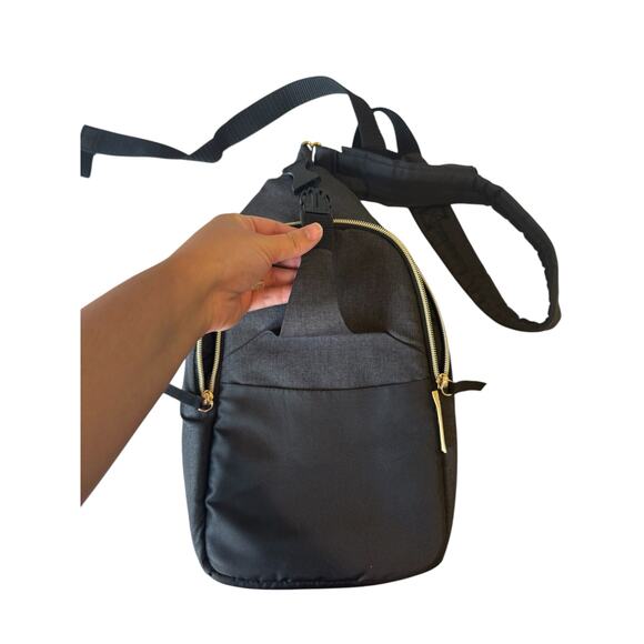 Infantino Black Gray Diaper Bag Sling Backpack Gold Zippers Adjustable Strap - Picture 7 of 9